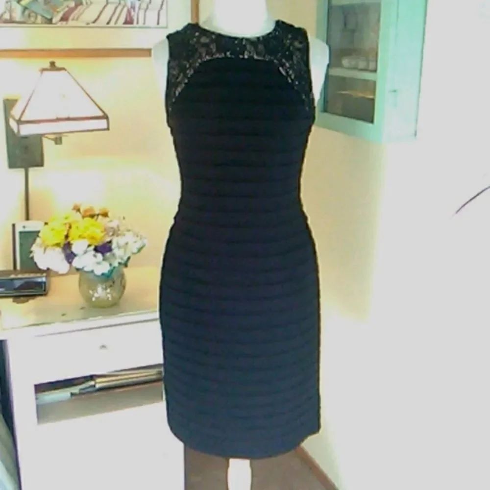 Adrianna Papell Black With Lace Dress